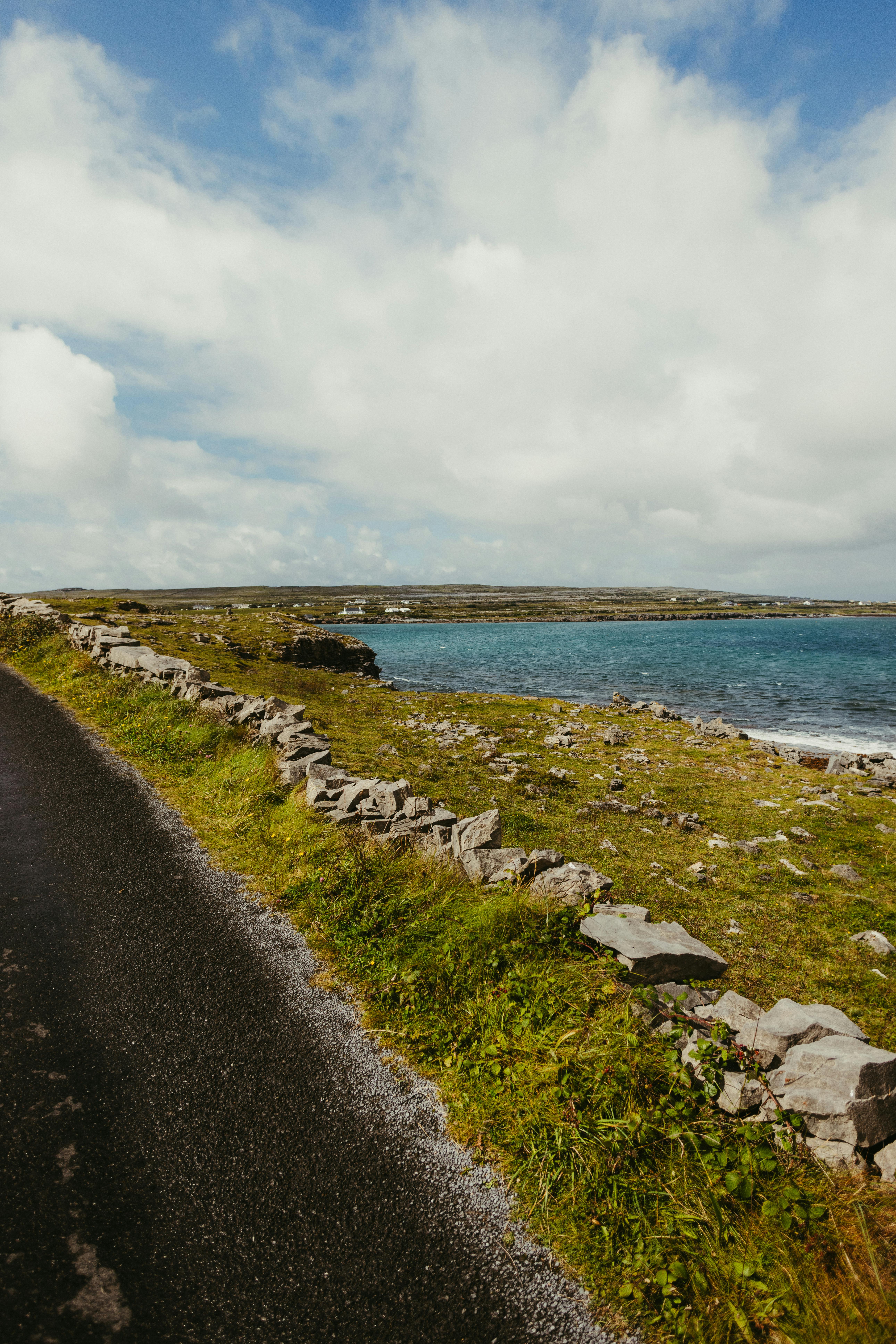Ireland: Royal Canal Strokestown to Dublin 2027 photo 3