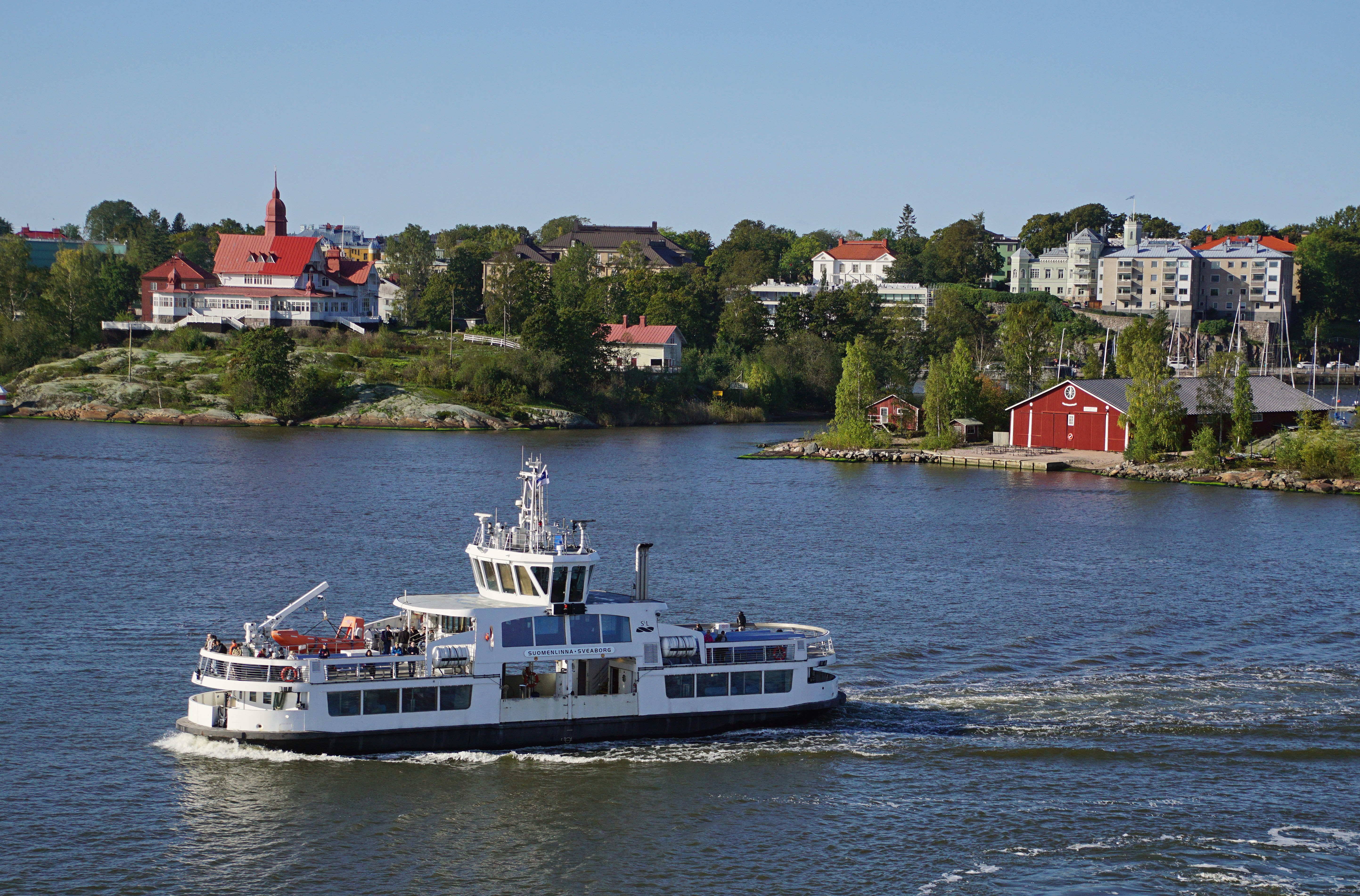 Finland Midnight Sun Island Hopping by Bike photo 4